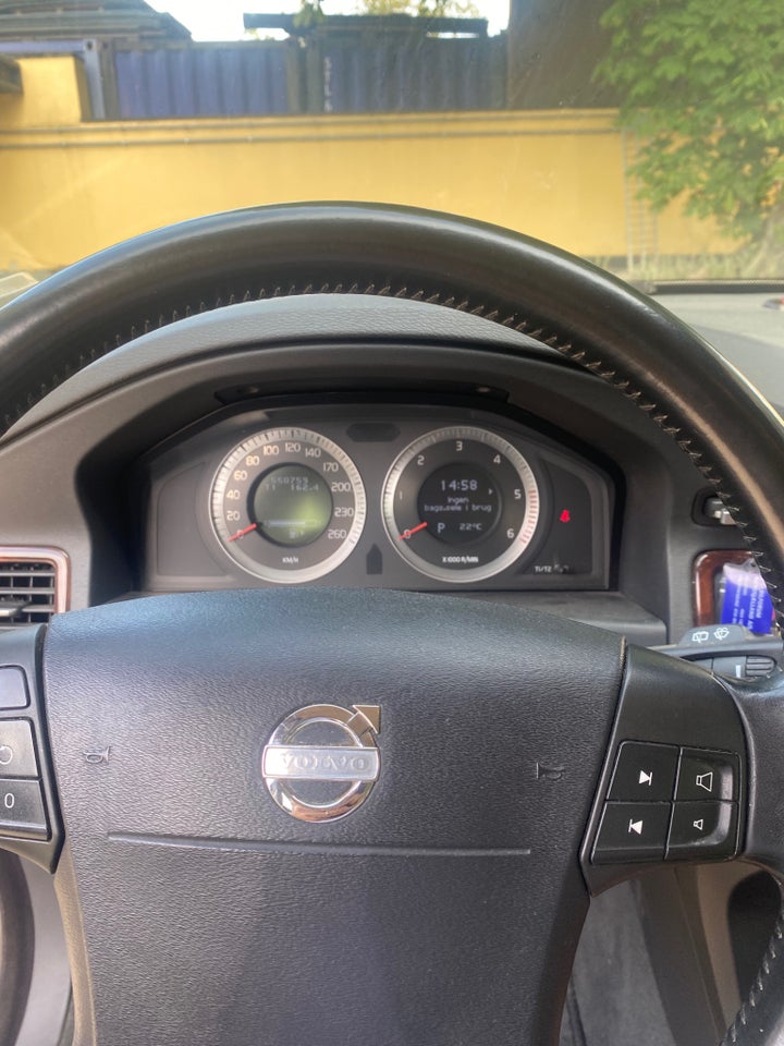 Volvo V70 2,4 D5 185 aut. 5d
