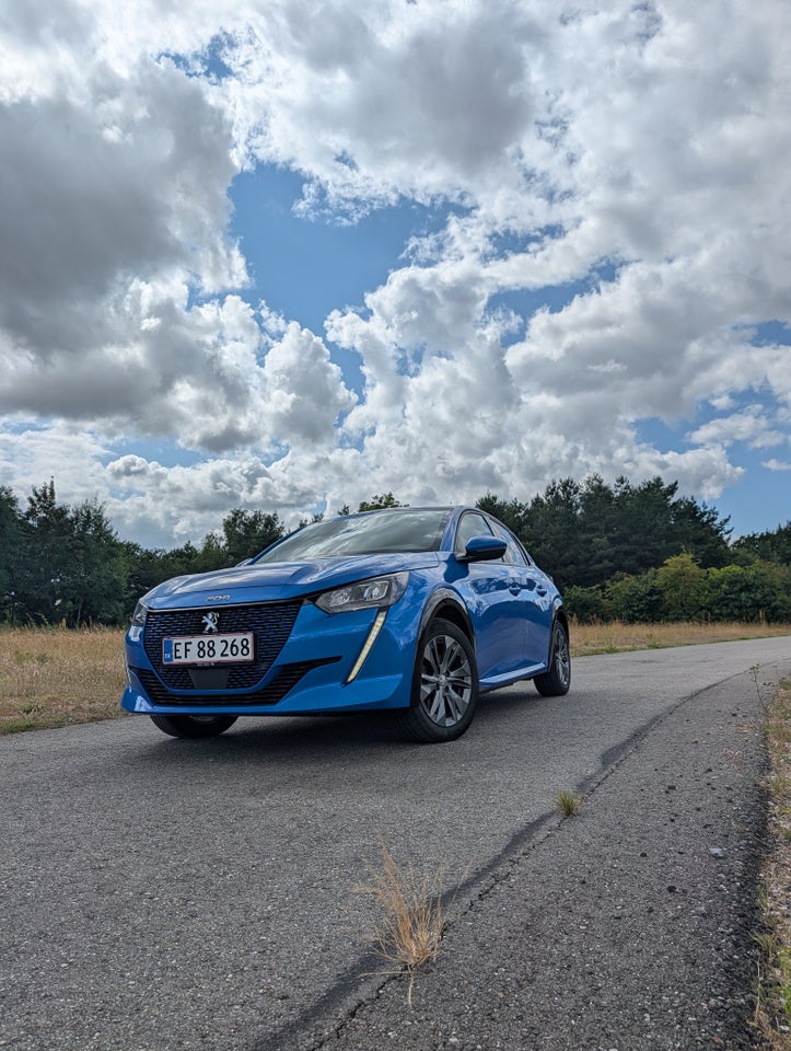 Peugeot e-208 50 Allure 5d