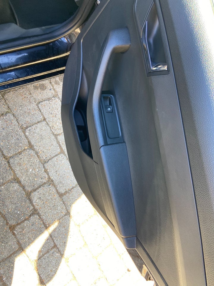 Skoda Fabia 1,0 TSi 95 Ambition Combi DSG 5d