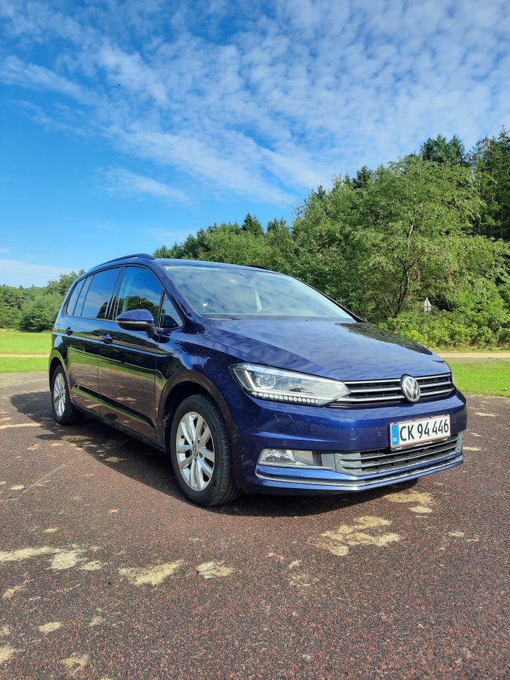 VW Touran 1,6 TDi 110 Highline DSG 7prs 5d