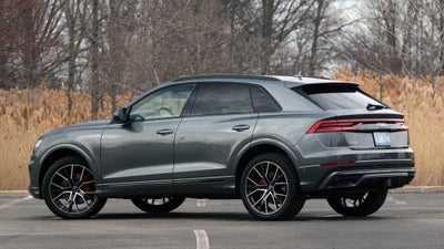 Audi Q8 55 TFSi e quattro Tiptr. 5d