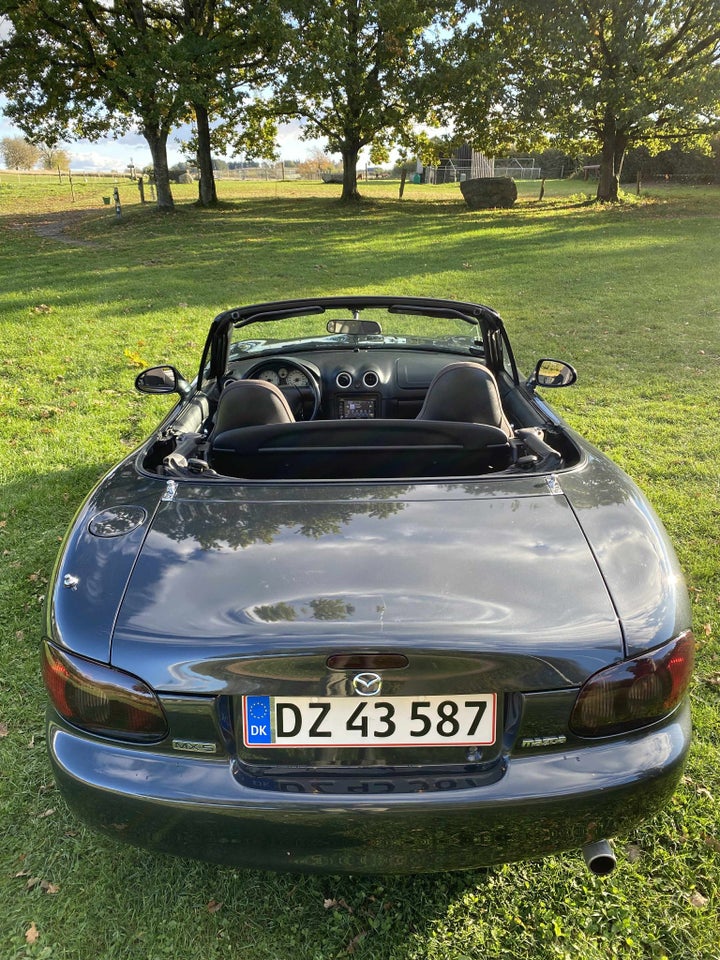 Mazda MX-5 1,6  2d