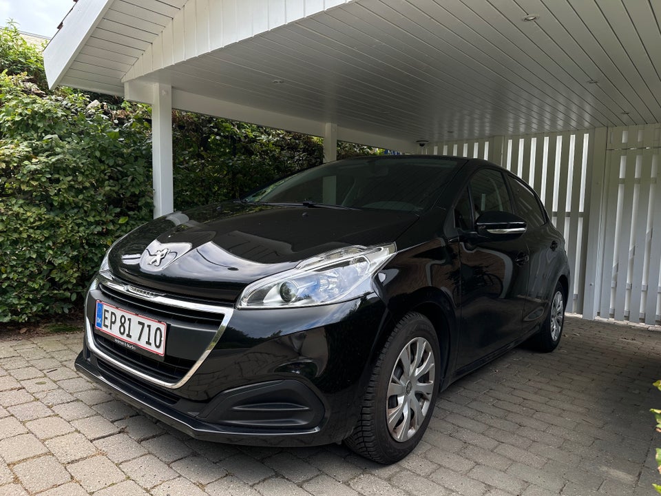 Peugeot 208 1,2 VTi 82 Envy 5d
