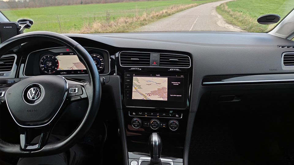 VW Golf VII 1,5 TSi 150 Highline DSG 5d