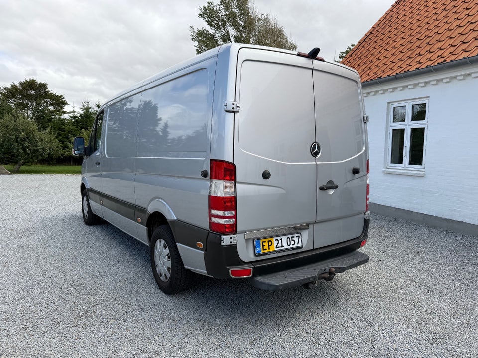 Mercedes Sprinter 316 2,2 CDi R2 Kassevogn 5d