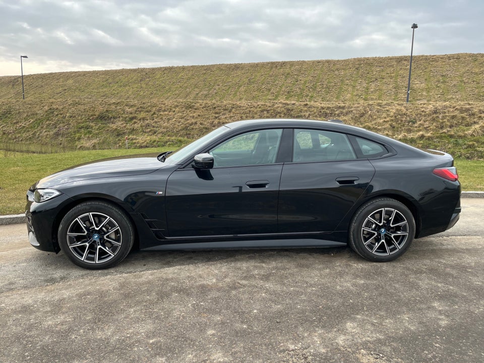 BMW i4 eDrive35 Charged 5d