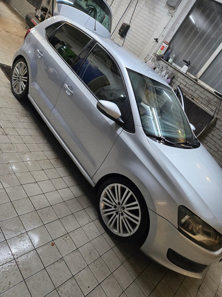 VW Polo 1,2 TSi 90 Trendline 5d