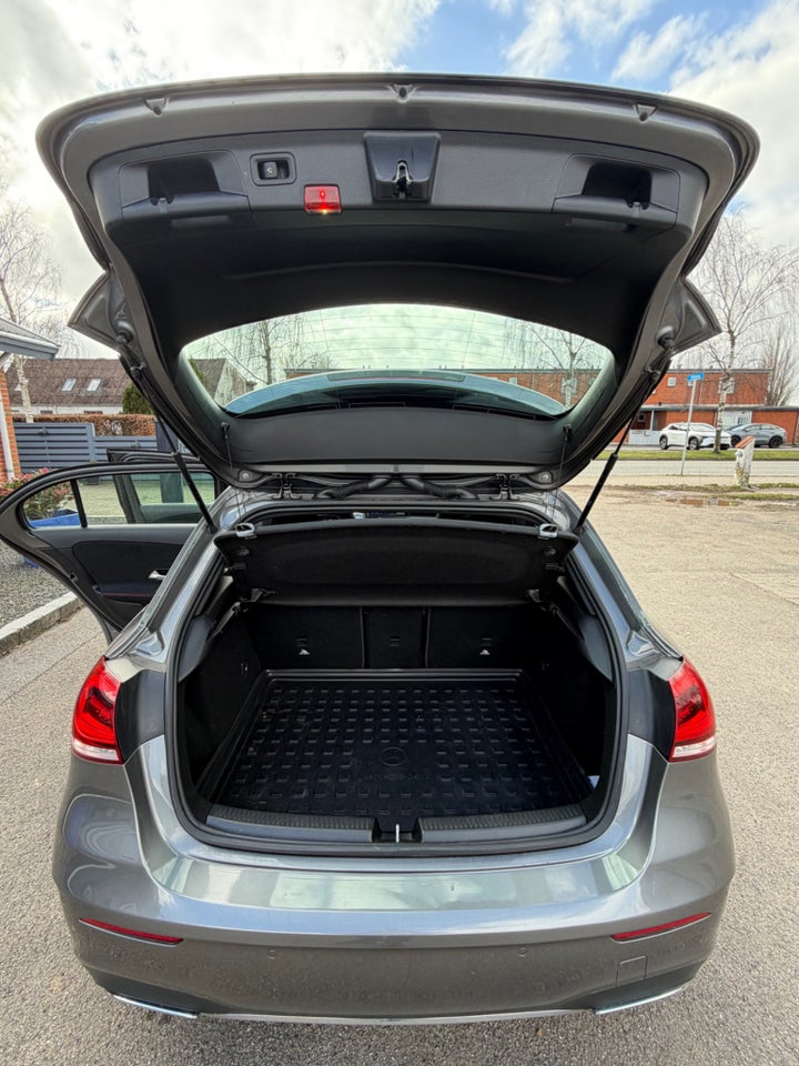 Mercedes A200 1,3 AMG Line aut. 5d