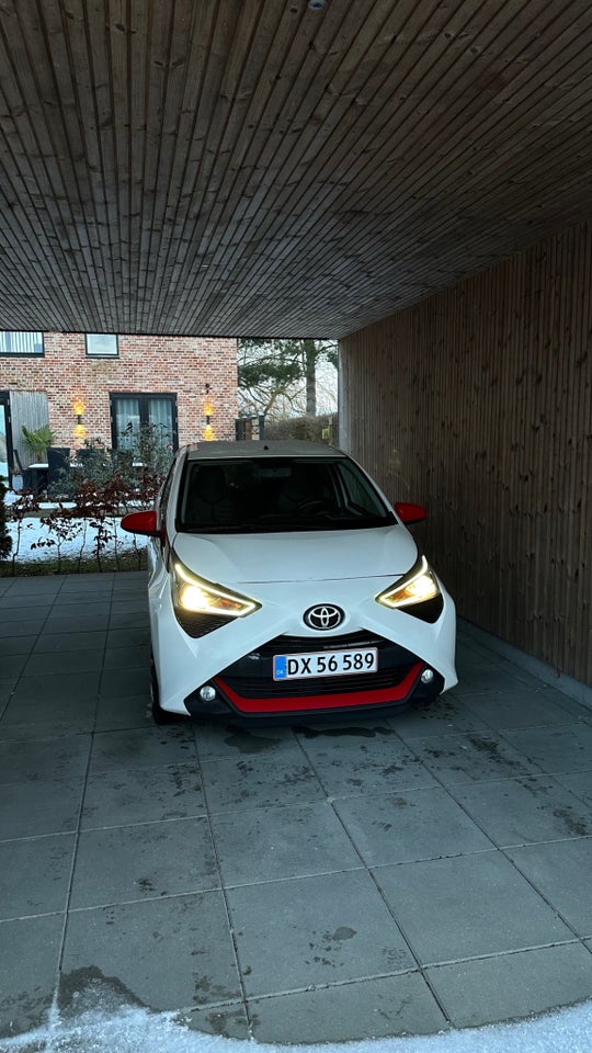 Toyota Aygo 1,0 VVT-i x-cellence 5d