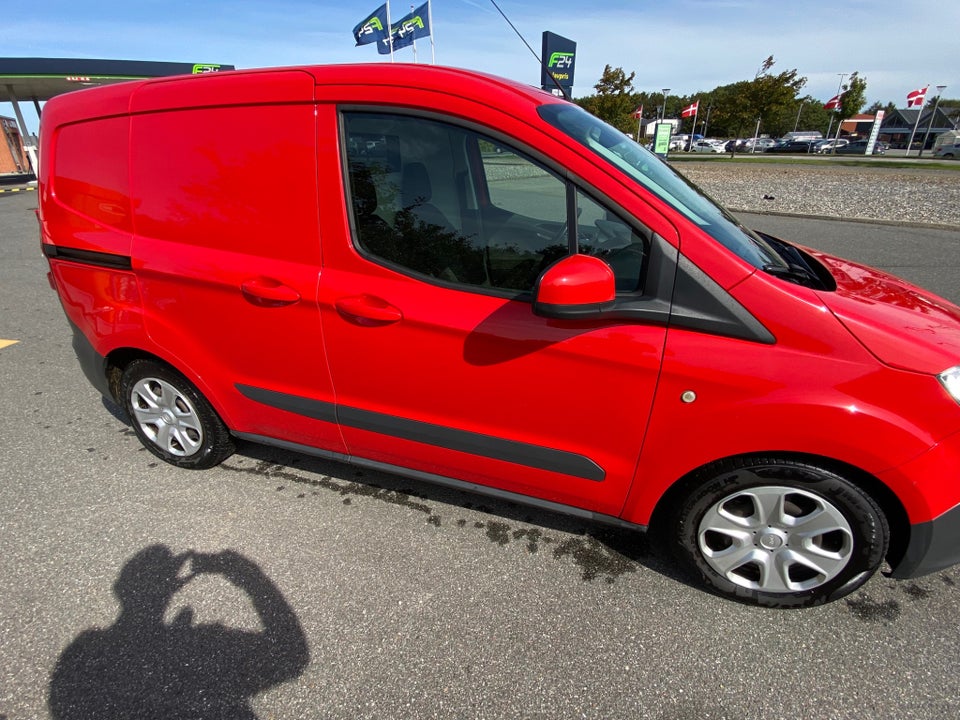 Ford Transit Courier 1,0 SCTi 100 Trend Van 4d