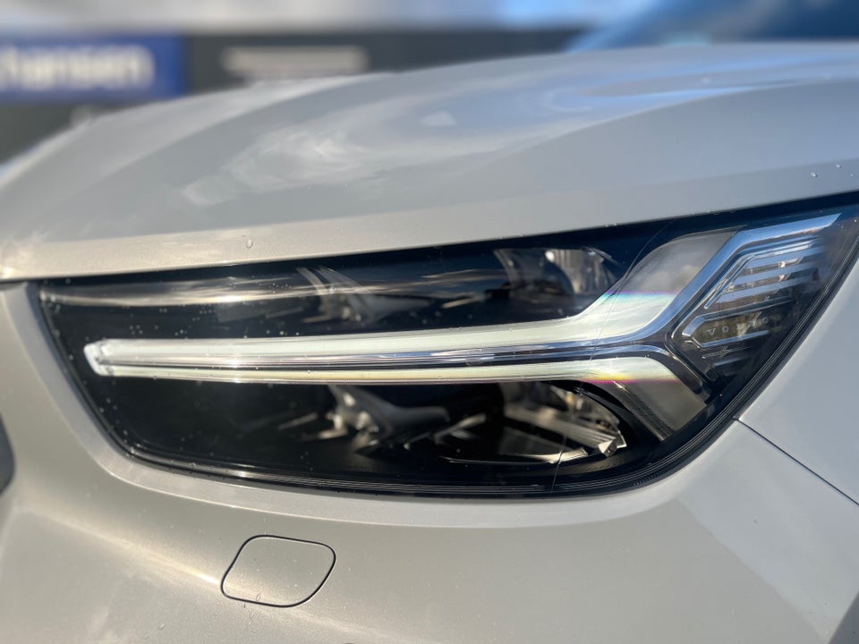 Volvo XC40 P8 ReCharge Twin Pro 5d