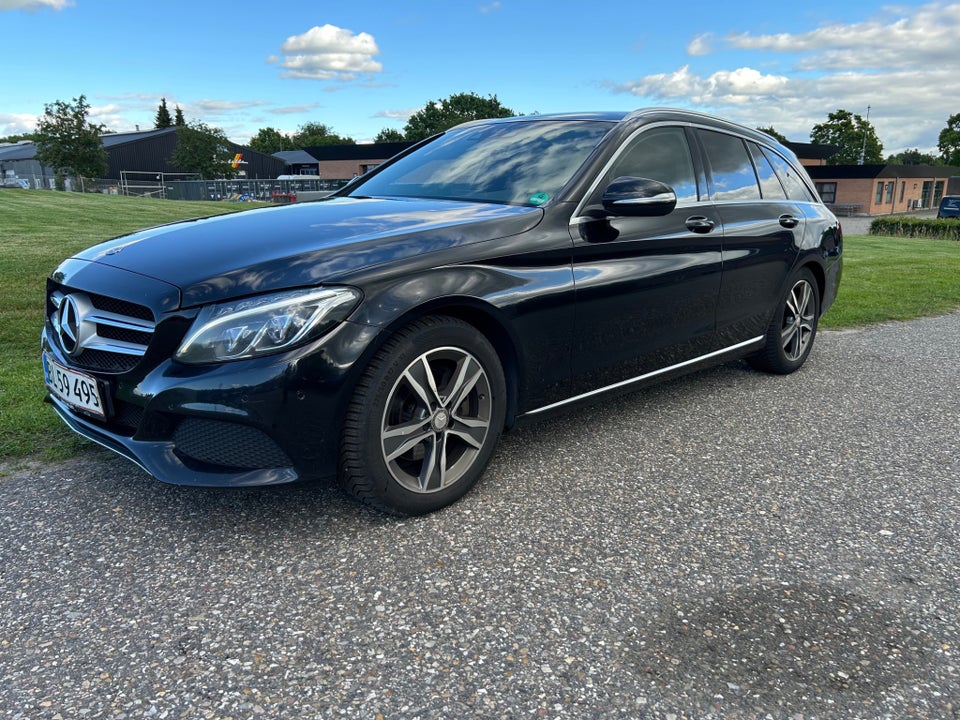 Mercedes C220 2,2 BlueTEC Avantgarde stc. aut. 5d
