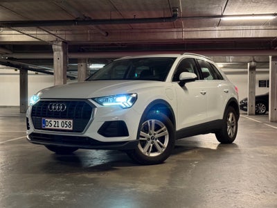 Audi Q3 45 TFSi e S-line S-tr. Benzin aut. Automatgear modelår 2021 km 57000 Hvid ABS airbag service