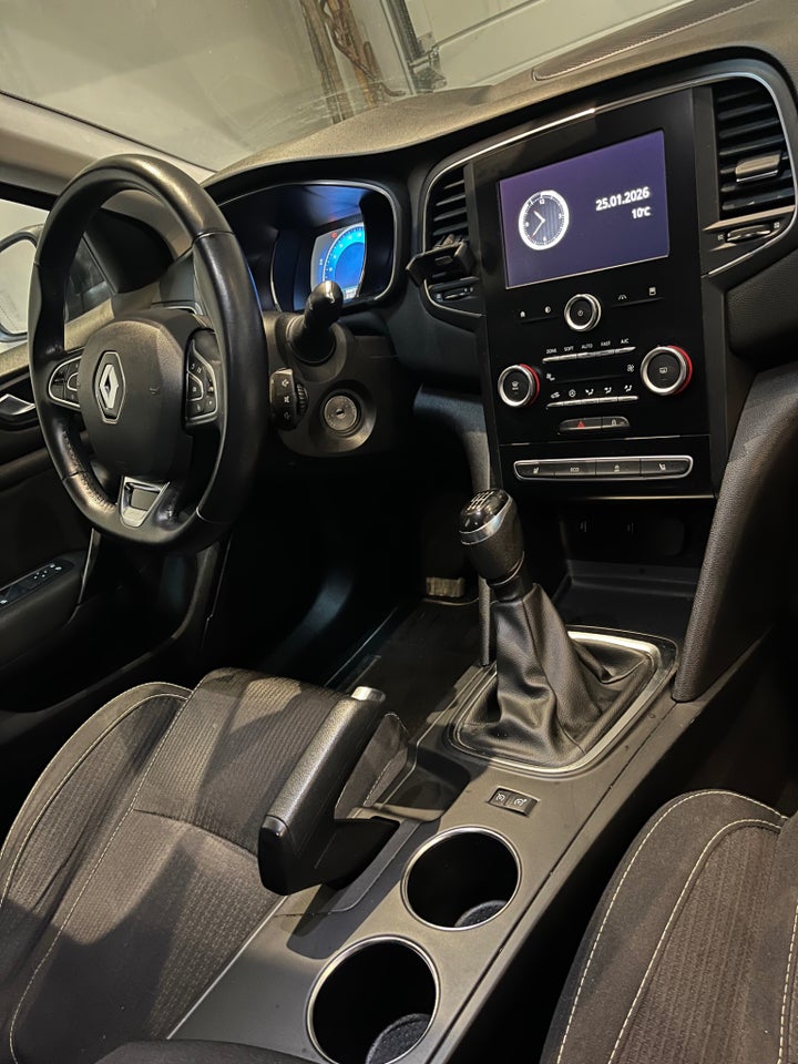 Renault Megane IV 1,5 dCi 110 Zen Sport Tourer 5d