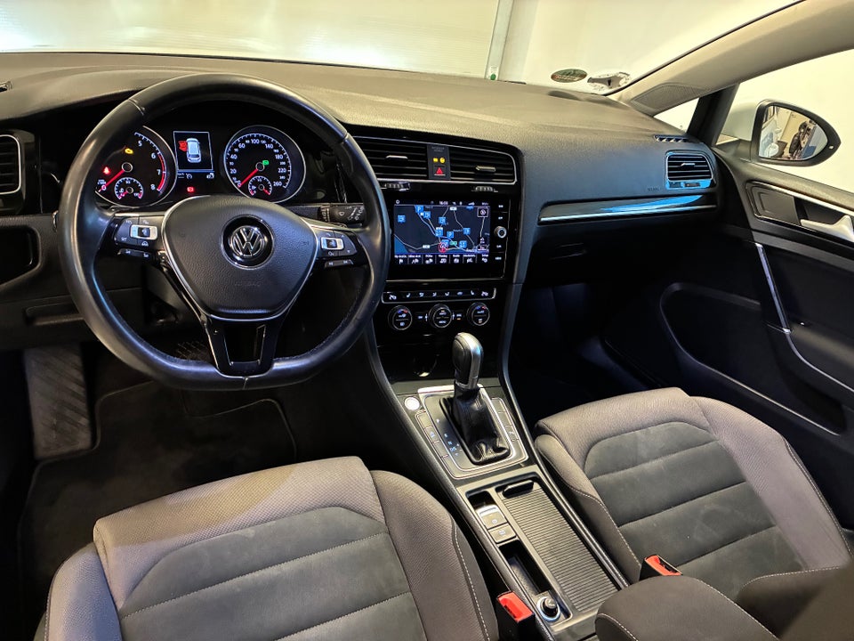VW Golf VII 1,5 TSi 150 Highline Variant DSG 5d
