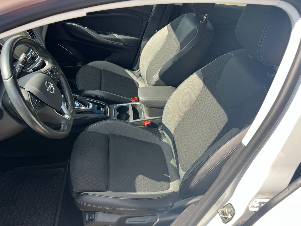 Opel Grandland X 1,6 Hybrid Ultimate aut. 5d