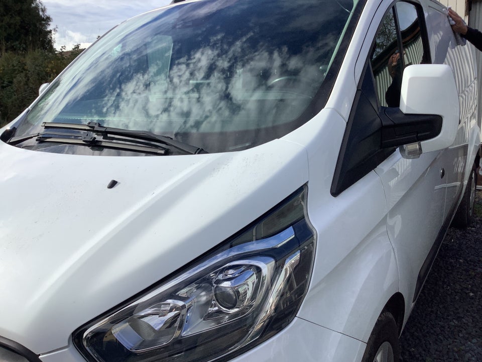 Ford Transit Custom 320 L2 2,0 TDCi 170 Trend aut.