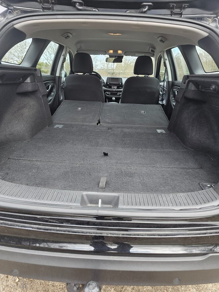Hyundai i30 1,0 T-GDi Life+ 5d