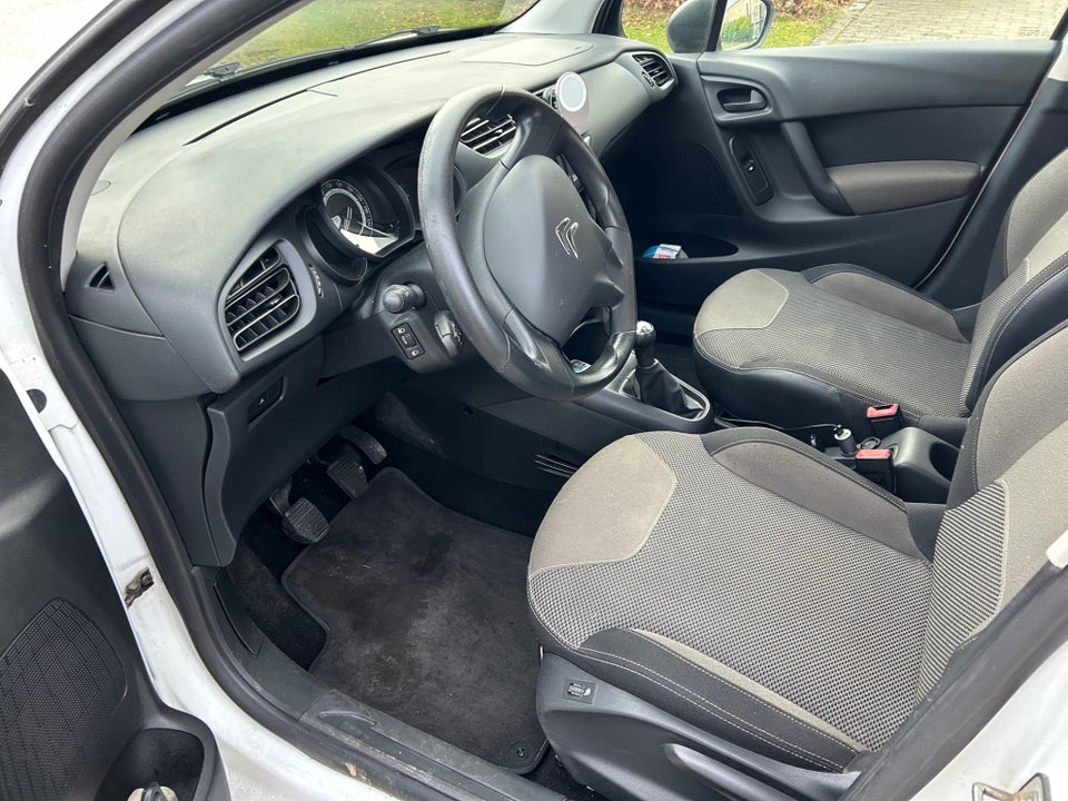 Citroën C3 1,0 PureTech 68 Attraction Van 5d