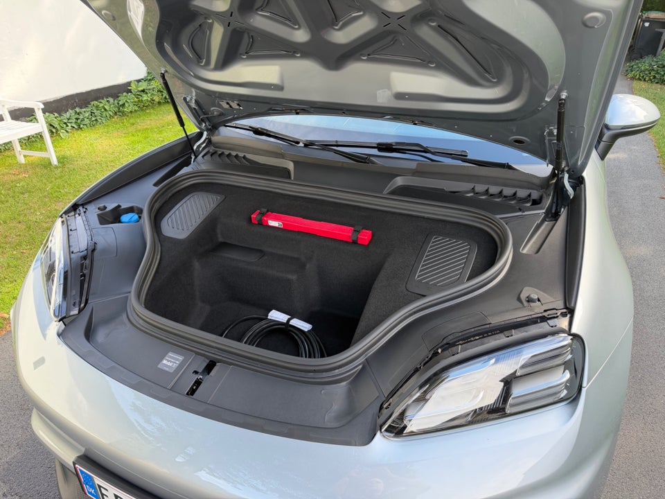 Porsche Macan 5d