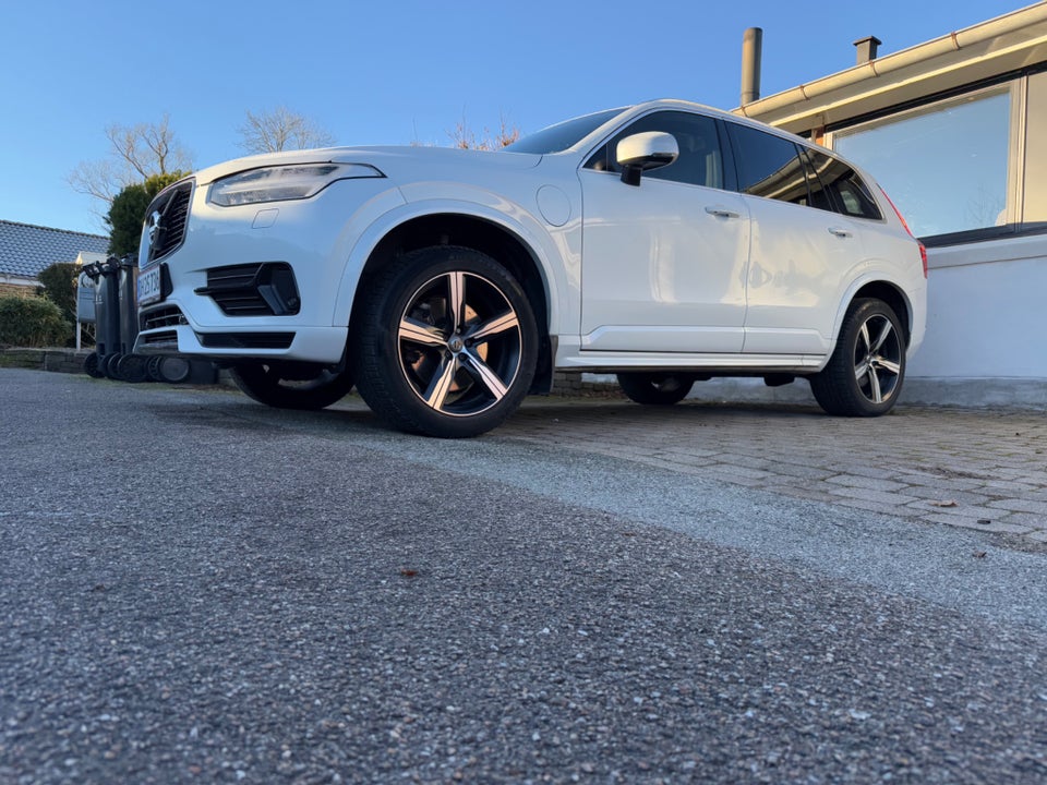 Volvo XC90 2,0 T8 390 R-Design aut. AWD 7prs 5d