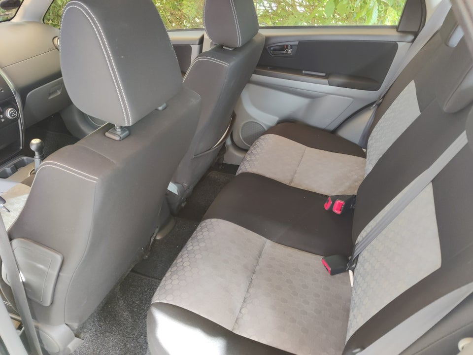 Suzuki SX4 1,6 CombiBack GLXtra 5d