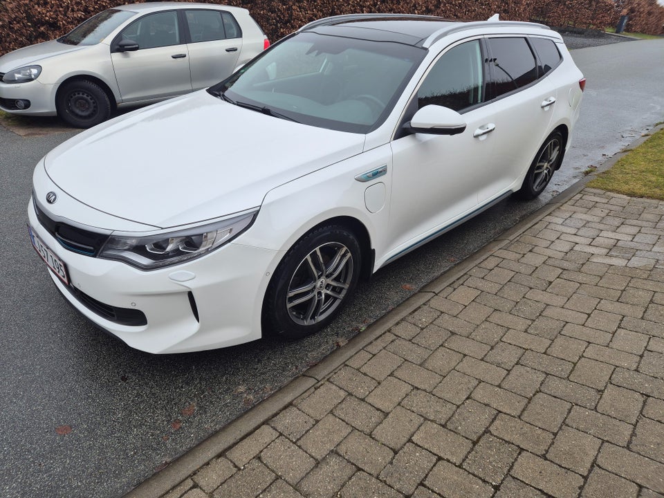 Kia Optima 2,0 PHEV SW aut. 5d