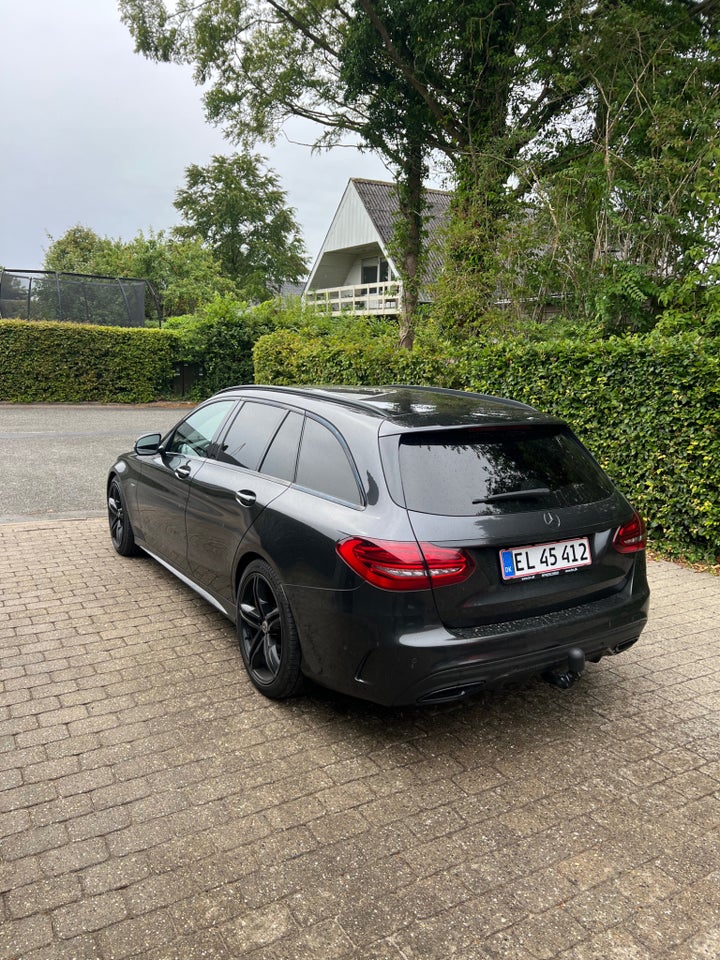 Mercedes C220 d 2,0 AMG Line Night Edition stc. aut. 5d