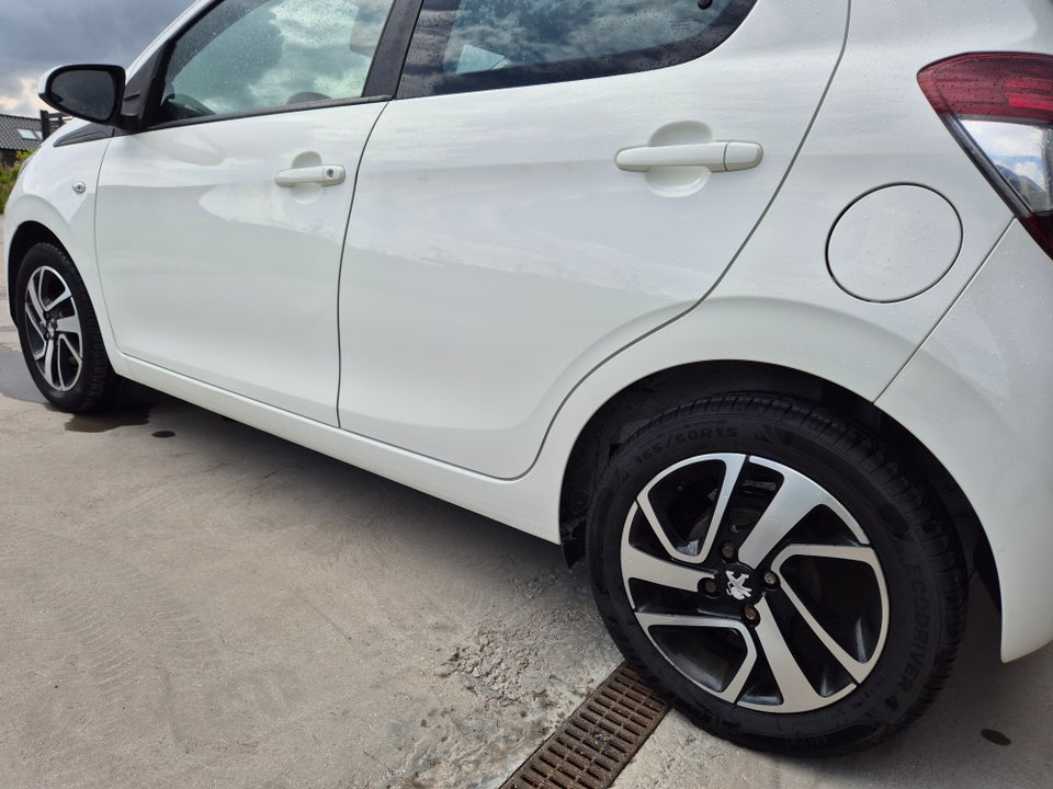 Peugeot 108 1,0 e-VTi 72 Allure+ 5d