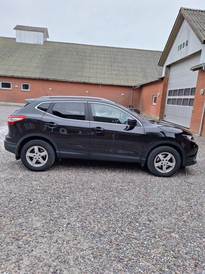 Nissan Qashqai 1,2 Dig-T 115 Tekna Van 5d