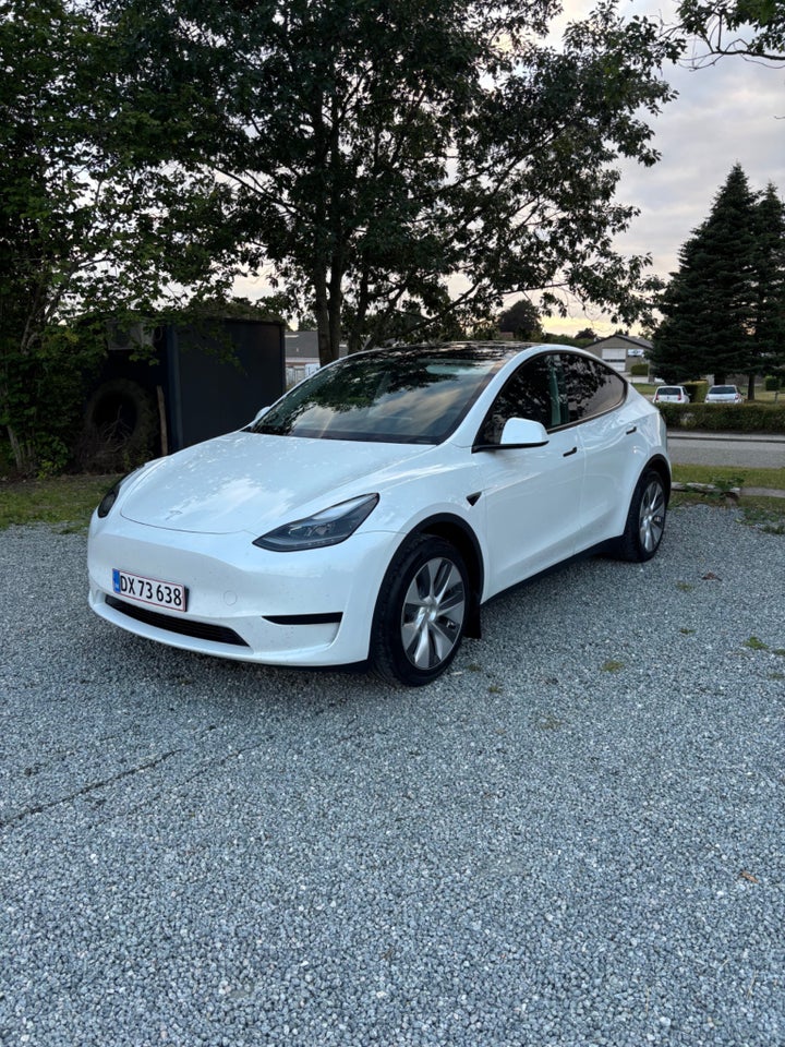 Tesla Model Y RWD 5d