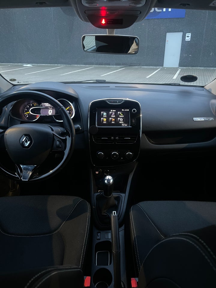 Renault Clio IV 1,5 dCi 75 Expression 5d