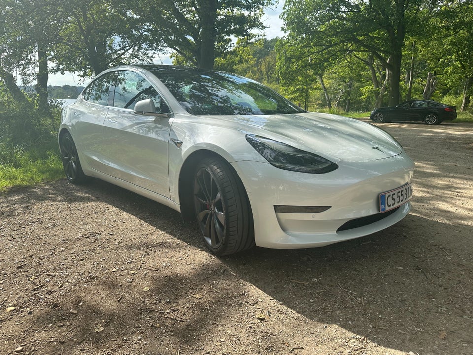 Tesla Model 3 Performance AWD 4d