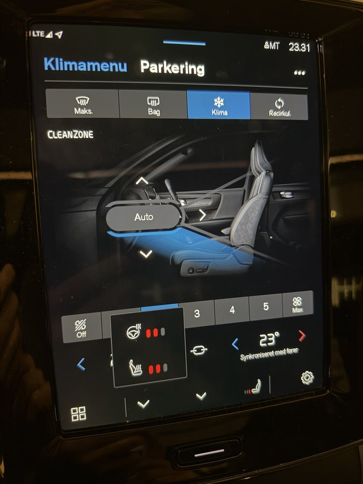 Volvo XC40 P6 ReCharge Pro 5d