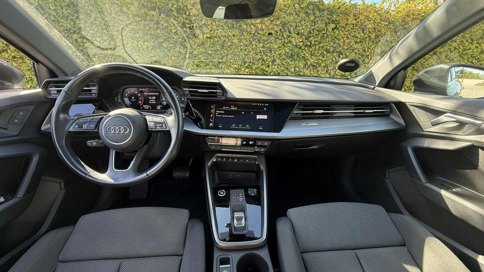Audi A3 35 TFSi Prestige Sportback S-tr. 5d
