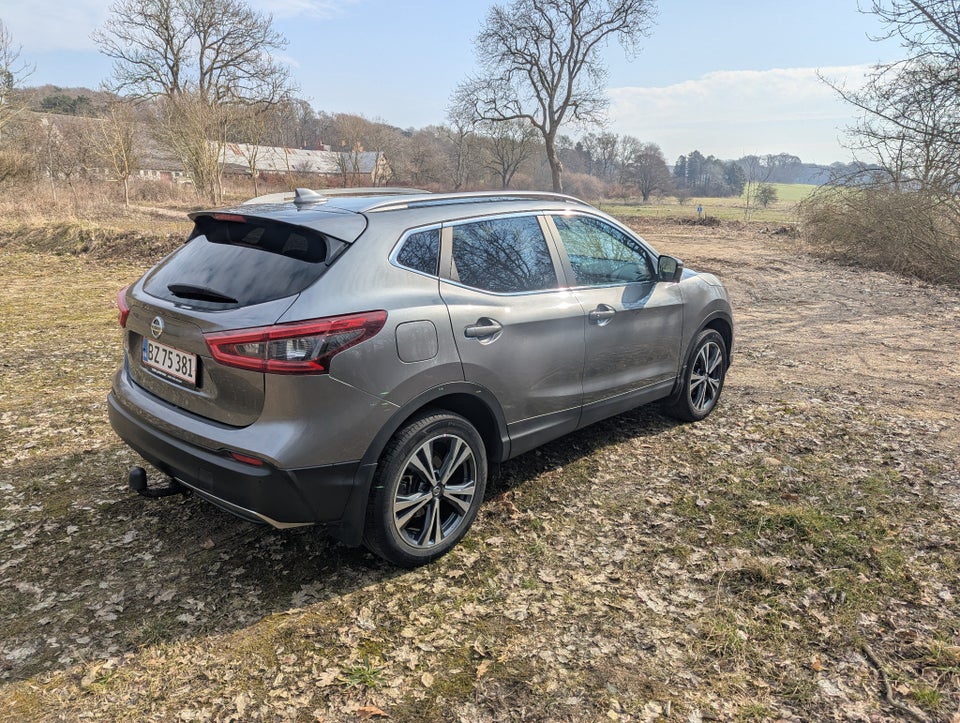 Nissan Qashqai 1,2 Dig-T 115 N-Connecta X-tr. 5d