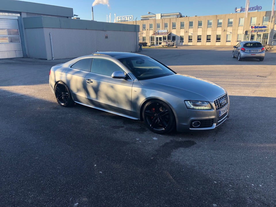 Audi S5 4,2 FSi Coupé quattro S-tr. 2d