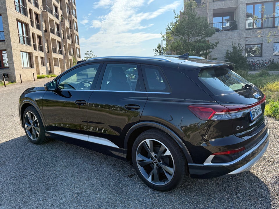 Audi Q4 e-tron 40 Attitude S-line 5d