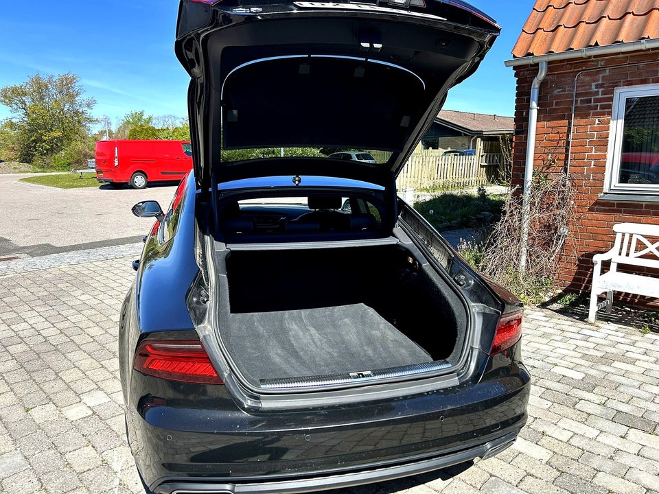 Audi A7 3,0 TDi 218 Sportback S-tr. 5d