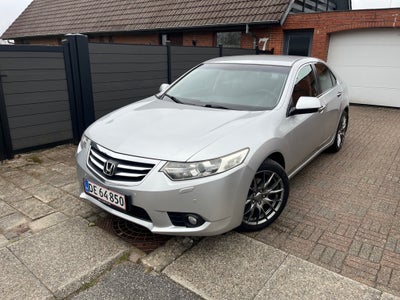 Honda Accord 2,2 i-DTEC Lifestyle 4d