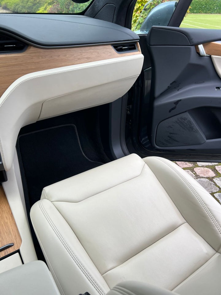 Tesla Model X Ludicrous Performance AWD 5d