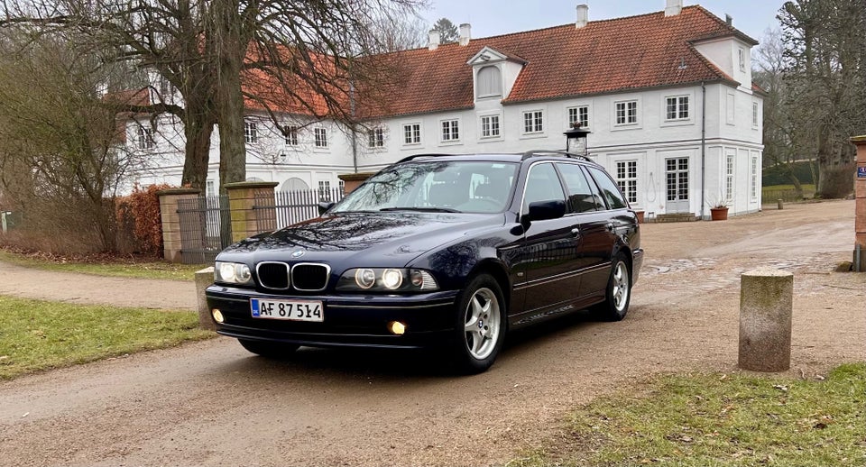 BMW 525i 2,5 Touring 5d