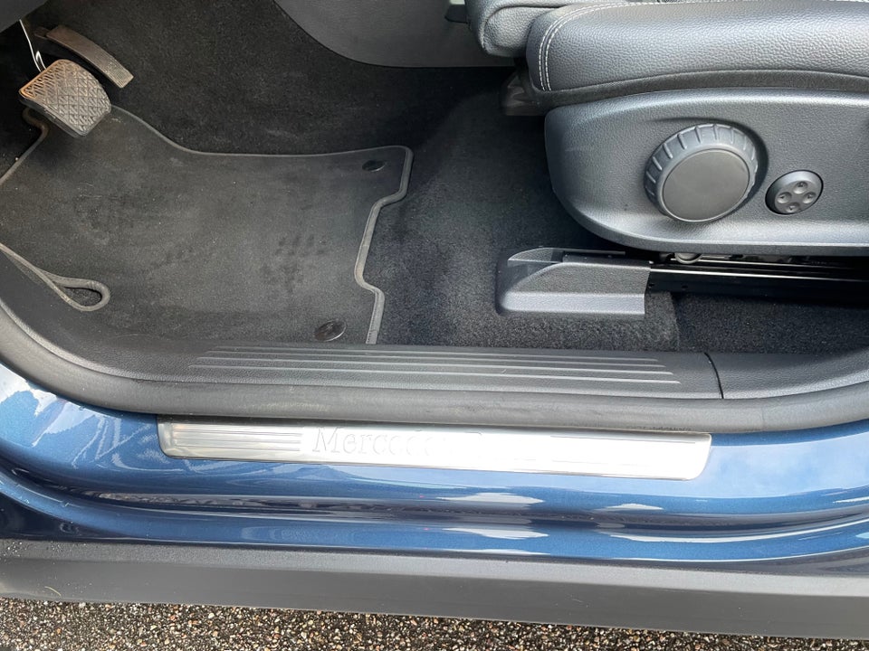 Mercedes EQB250 Progressive 5d