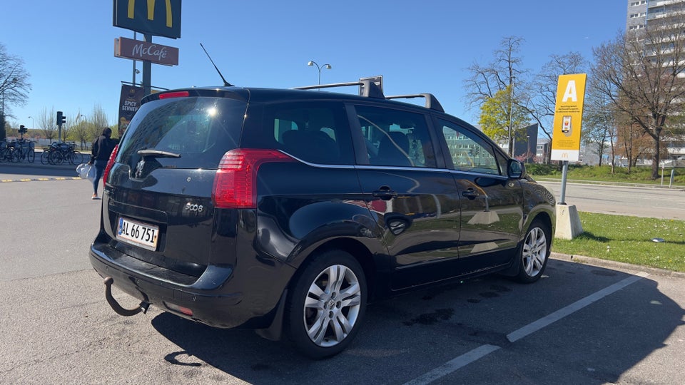 Peugeot 5008 2,0 HDi 150 Premium 7prs 5d