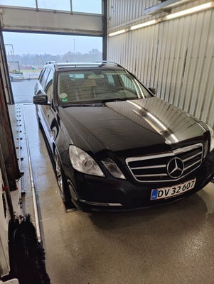 Mercedes E220 2,2 CDi stc. aut. BE 5d