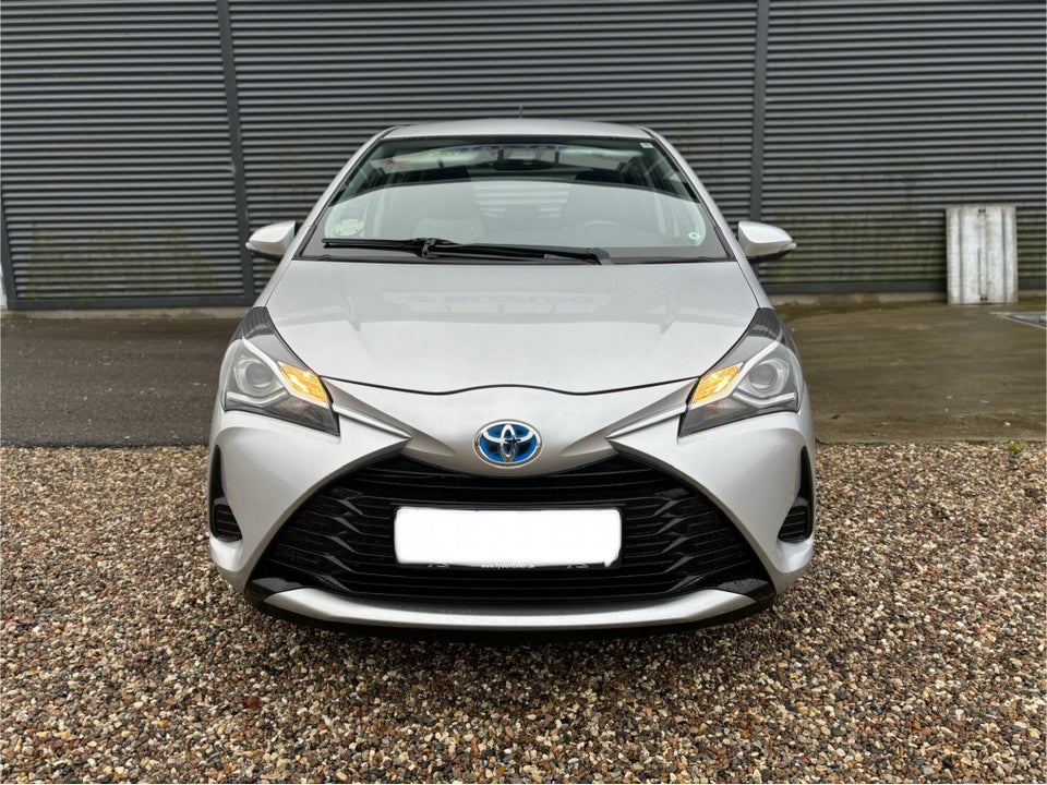 Toyota Yaris 1,5 Hybrid H2 e-CVT 5d