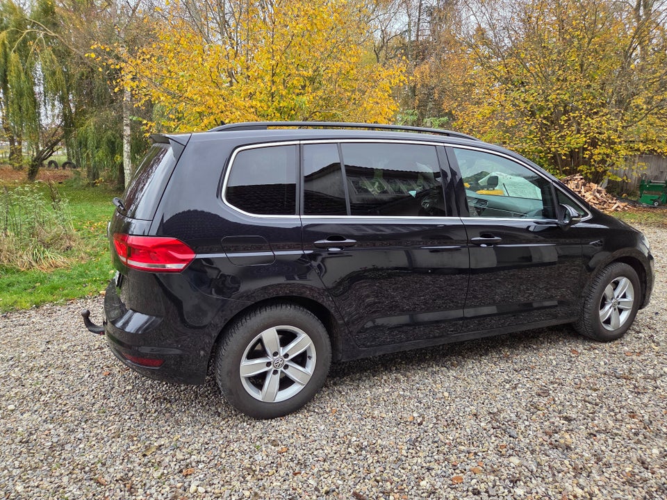 VW Touran 1,5 TSi 150 Comfortline Family DSG 7prs 5d