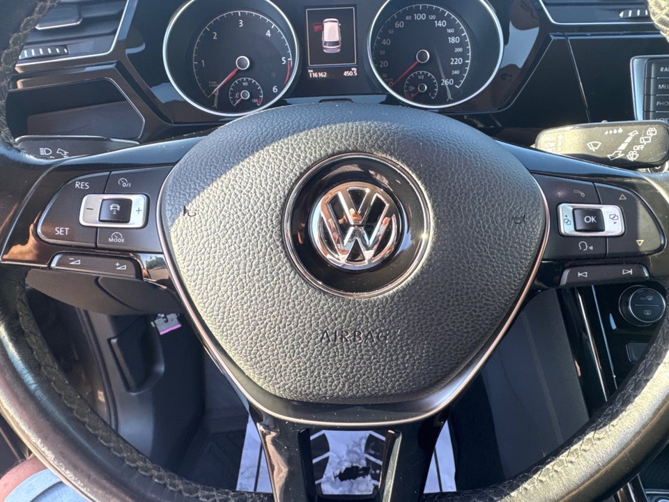 VW Touran 1,6 TDi 115 Highline Van 5d