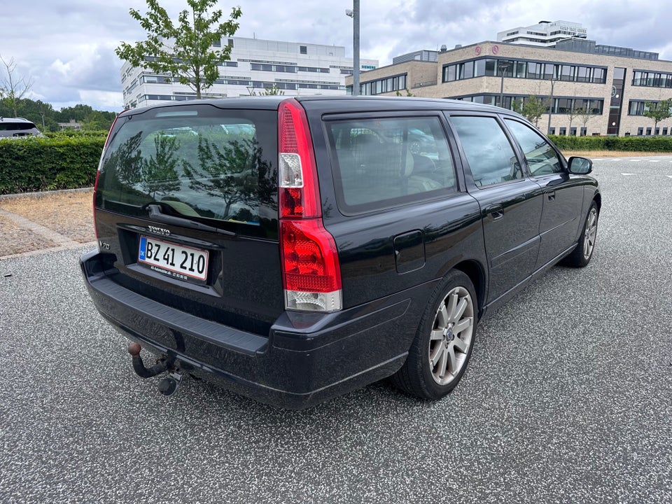 Volvo V70 2,4 140 Classic 5d