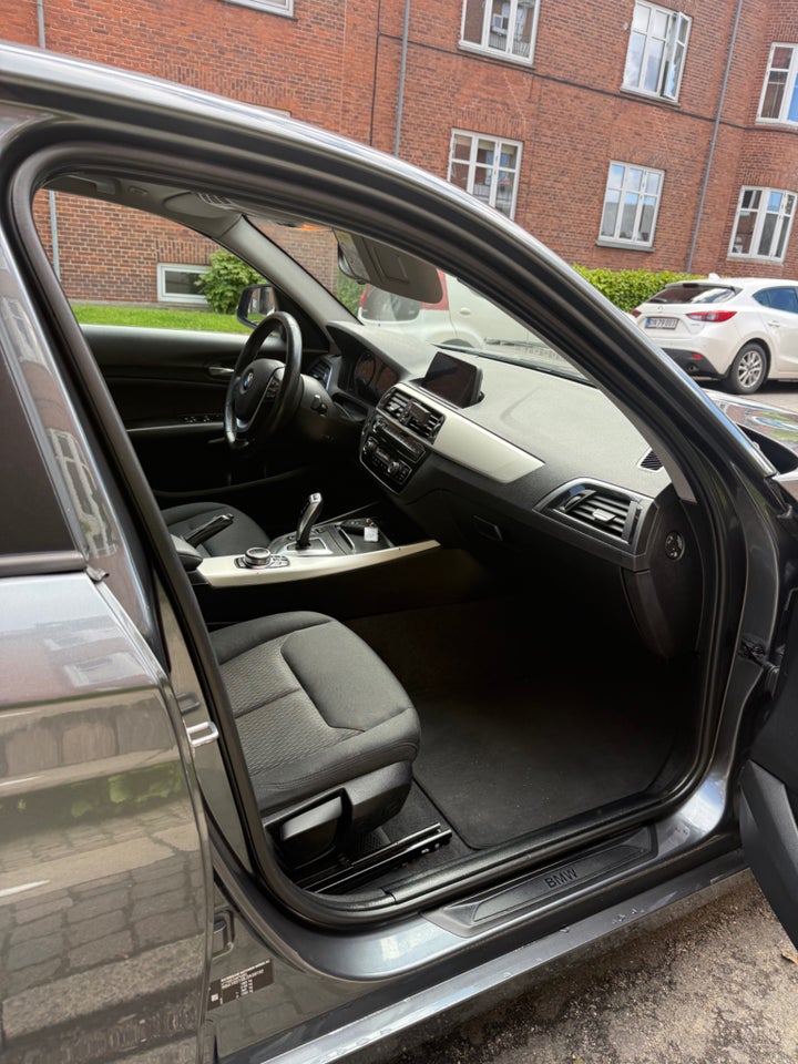 BMW 118i 1,5 Advantage aut. 5d